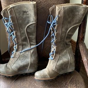 Sorel knee high wedge lace up boot